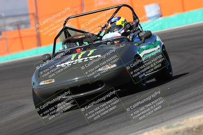 media/May-21-2025-Open Track Racing (Wed) [[0cf463b4fb]]/Blue/Session 1 (Turn 4b)/
